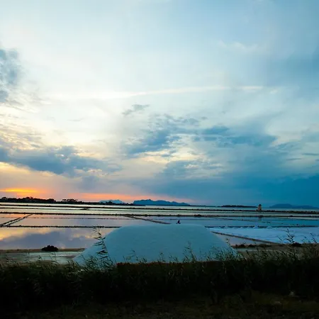 Dammuso Blu By World * Marsala